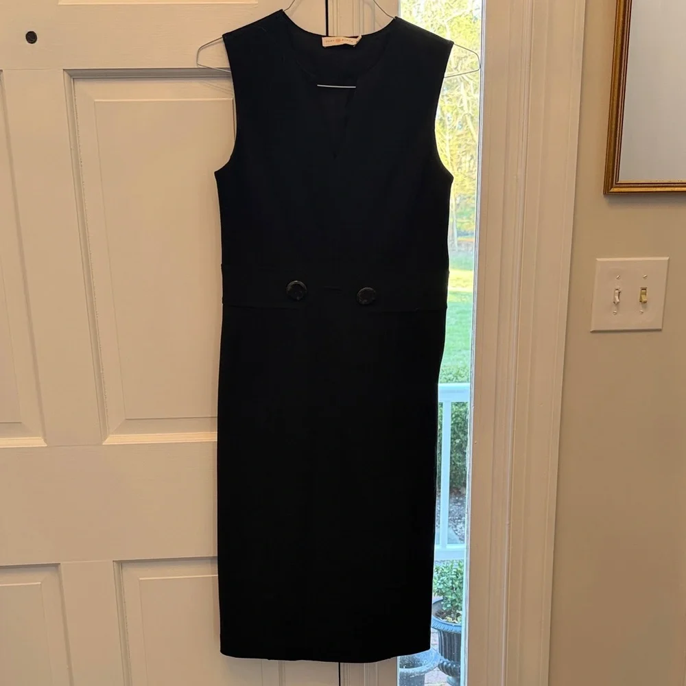 Tory Burch Briana Sleeveless V-Neck Midi Sheath Wool Dress, S/P 🌿